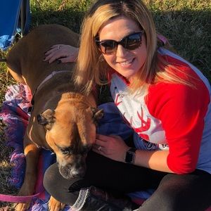 Meet your Posher, Laura